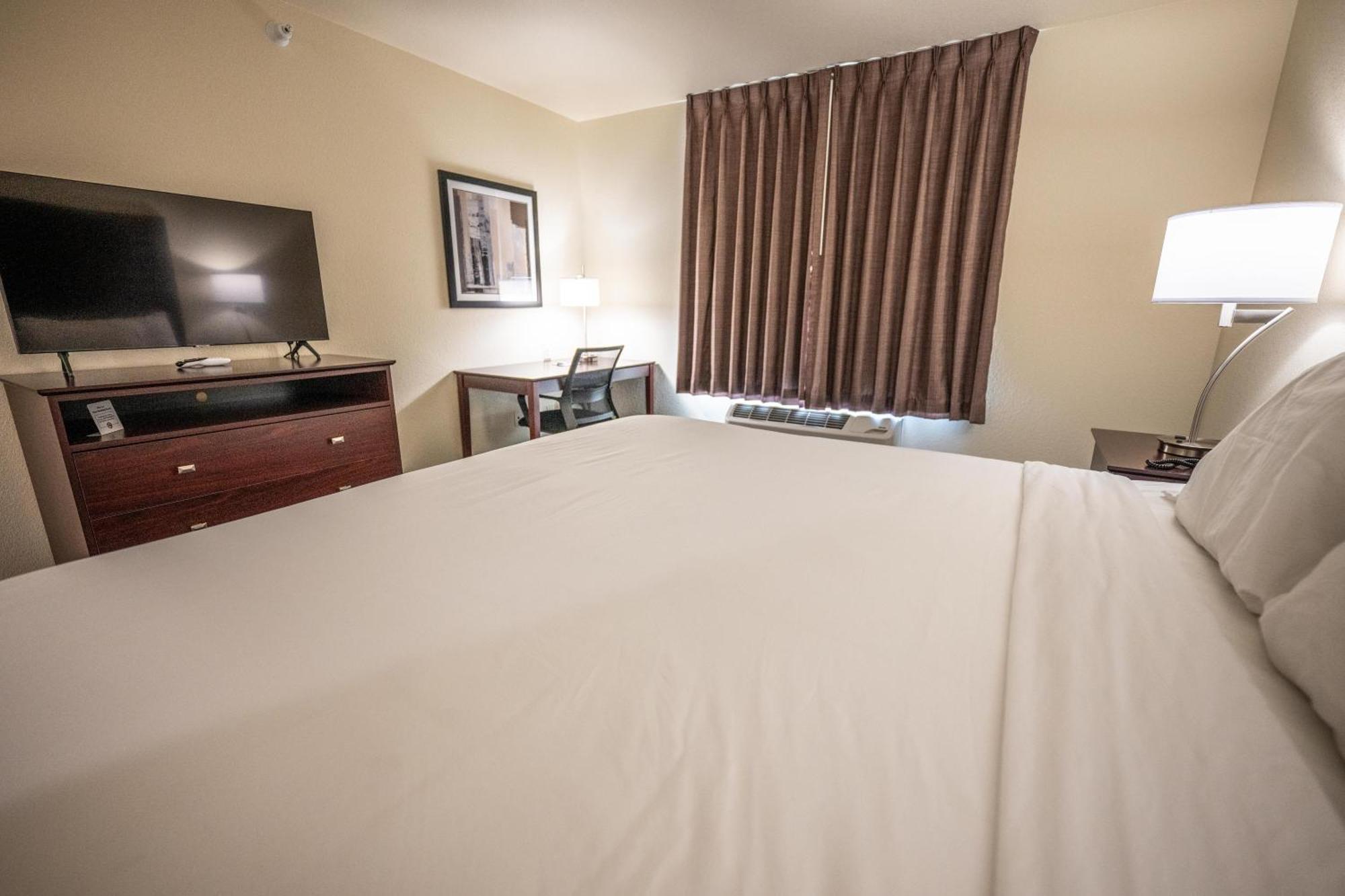 Cobblestone Hotel&Suites - Lamar Esterno foto