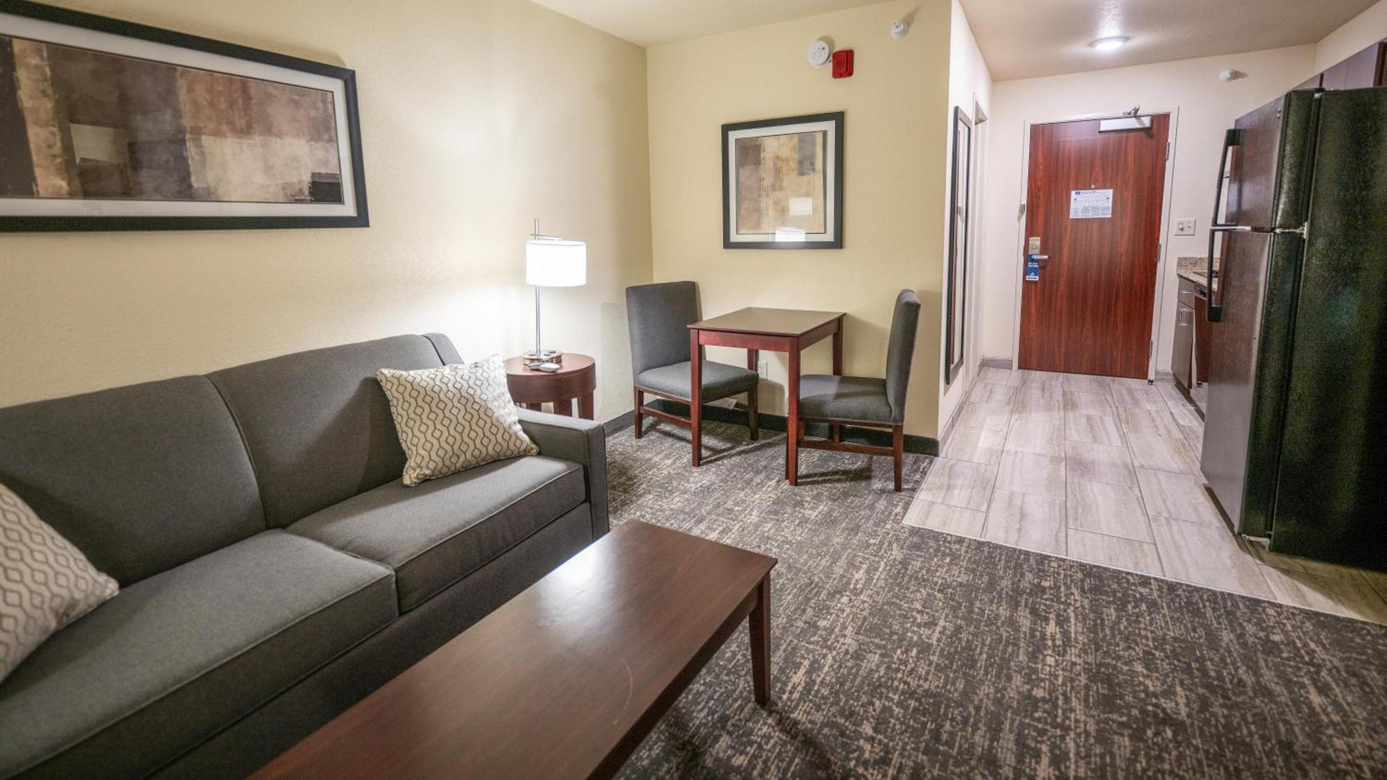 Cobblestone Hotel&Suites - Lamar Esterno foto
