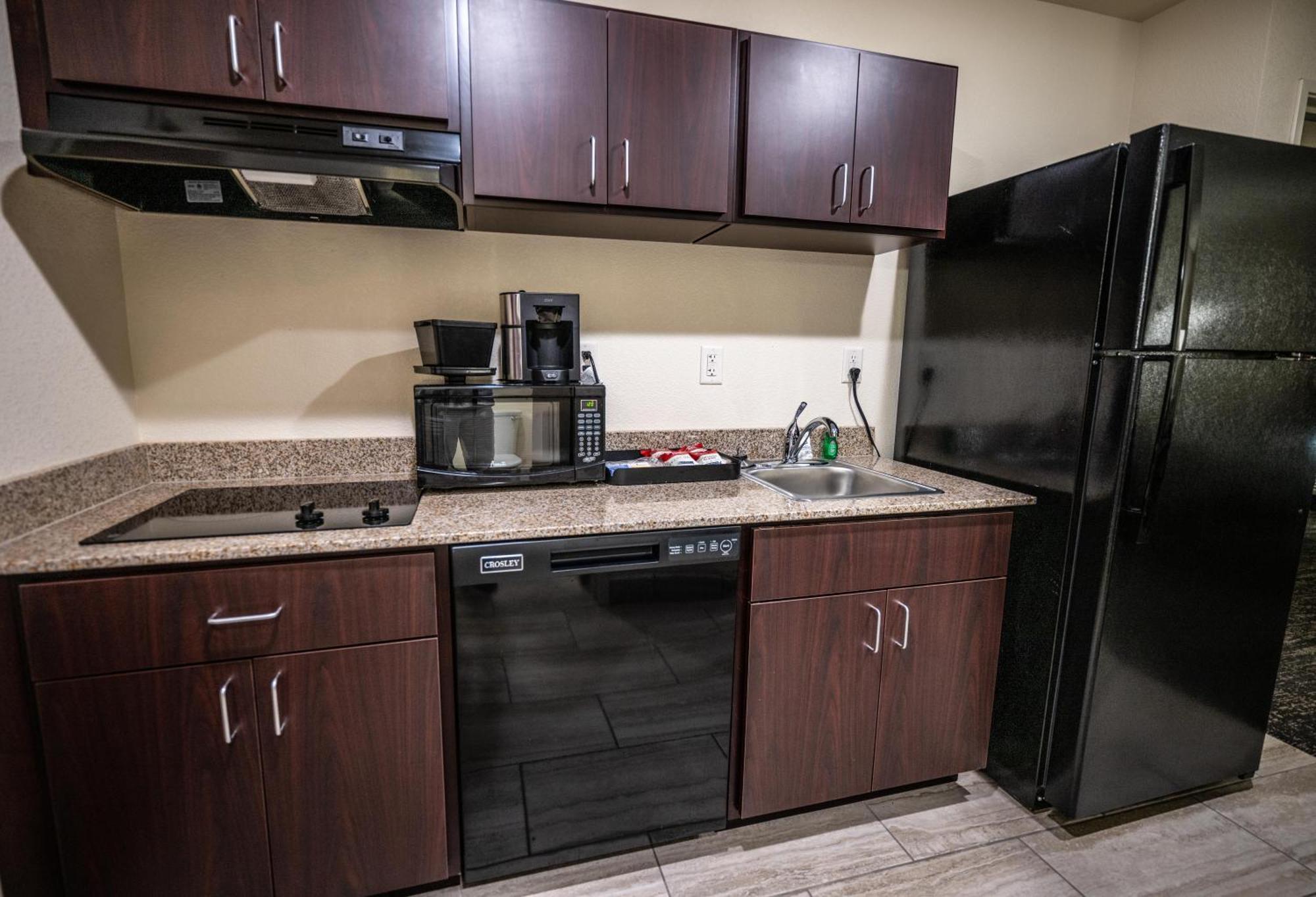 Cobblestone Hotel&Suites - Lamar Esterno foto